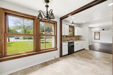 Home or Opportunity - Flexible Use in a Prime Location! Welcome - photo 11