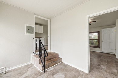 Home or Opportunity - Flexible Use in a Prime Location! Welcome - photo 15