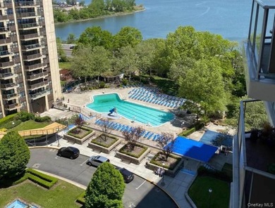WELCOME TO TOWERS AT WATERS EDGE PENTHOUSE,WHERE LUXURY MEETS - photo 20