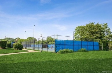 WELCOME TO TOWERS AT WATERS EDGE PENTHOUSE,WHERE LUXURY MEETS - photo 22