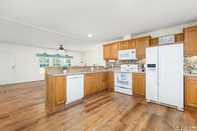 Lake life is calling! Nestled in a highly sought-after LAKE - photo 2