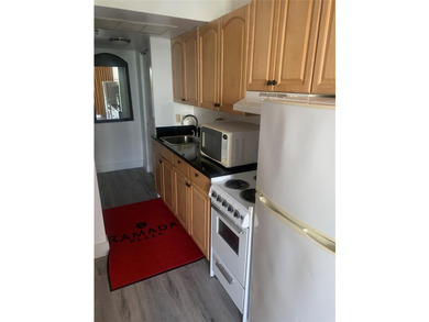 Welcome to this waterfront condominium at The Aventura Beach - photo 8