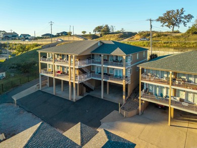 Discover your perfect Hot Springs retreat! This beautifully - photo 2