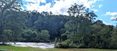 Lake Home For Sale in Sylva, North Carolina