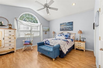 Welcome to Sunken Pond Estates, a sought-after gated 55+ - photo 13