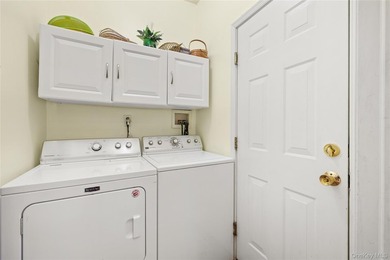 Welcome to Sunken Pond Estates, a sought-after gated 55+ - photo 16