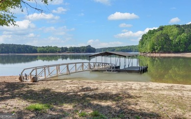 Lakefront living at its best on Lake Hartwell! This 3-bedroom - photo 9