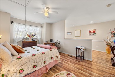 Welcome to Sunken Pond Estates, a sought-after gated 55+ - photo 23