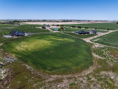Experience elevated recreational living at Waters Edge, American - photo 24