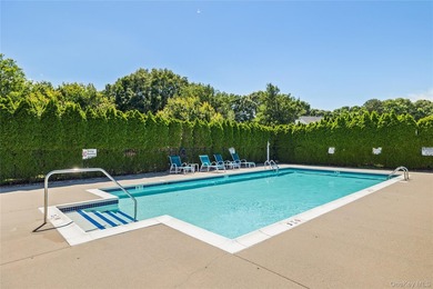 Welcome to Sunken Pond Estates, a sought-after gated 55+ - photo 29