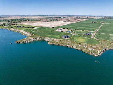 Experience elevated recreational living at Waters Edge, American - photo 33
