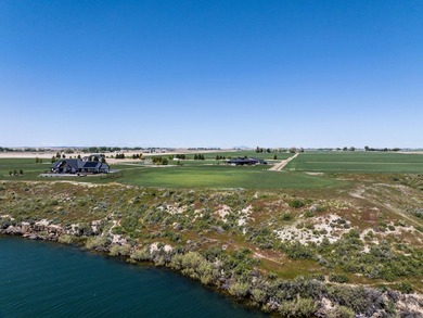 Experience elevated recreational living at Waters Edge, American - photo 37