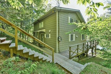 Ready to welcome you for the summer, this stunning waterfront - photo 4