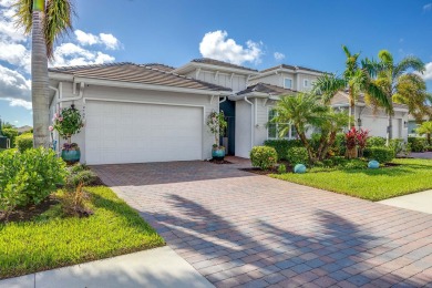 (private lake, pond, creek) Home For Sale in Naples Florida