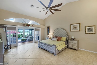 Custom Luxury Home with Unique Character. 14' Ceilings, Huge - photo 22