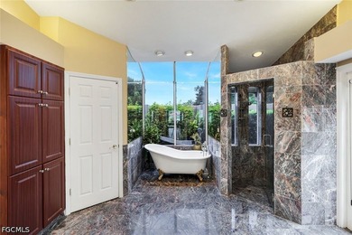 Custom Luxury Home with Unique Character. 14' Ceilings, Huge - photo 25