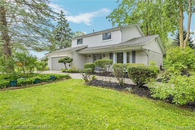 Nestled on nearly 2 acres of beautifully maintained property - photo 8