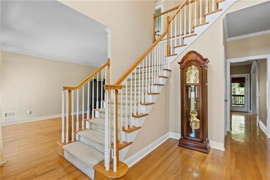 PRICE IMPROVEMENT - Welcome home to this beautifully maintained - photo 3
