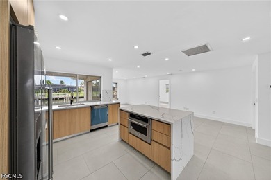 Beautifully RENOVATED 3-bedroom, 2-bath home located on an - photo 15