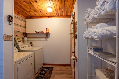 Rare Lakefront Opportunity ! Discover TWO lakefront homes on a - photo 15