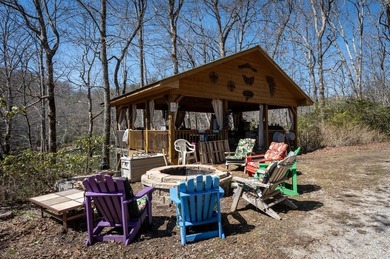 Rare Lakefront Opportunity ! Discover TWO lakefront homes on a - photo 20