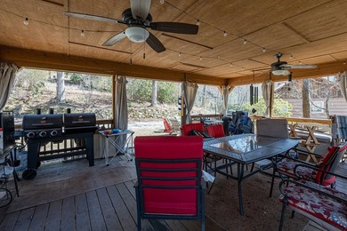 Rare Lakefront Opportunity ! Discover TWO lakefront homes on a - photo 22