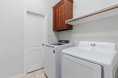 Situated on over an acre, this stunning 4 bedroom, 2.5 bath home - photo 33