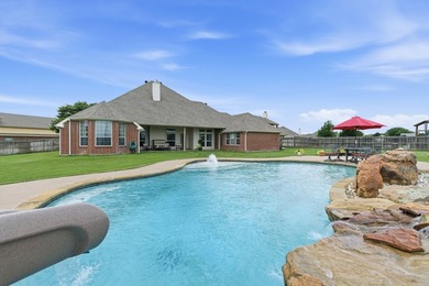Situated on over an acre, this stunning 4 bedroom, 2.5 bath home - photo 38