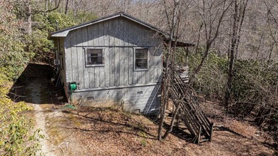 Rare Lakefront Opportunity ! Discover TWO lakefront homes on a - photo 46