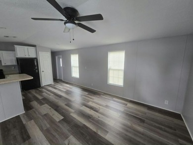 Additional listing photo 2
