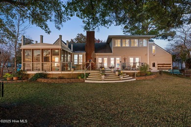 Trent River Home For Sale in Bridgeton North Carolina