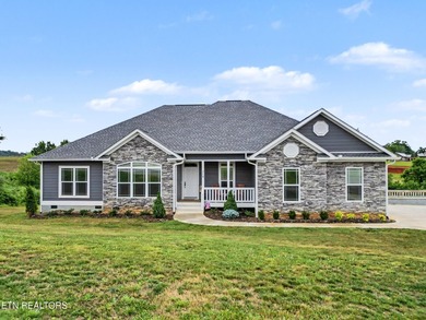 Welcome home to Eagle's View Subdivision located in Dandridge - photo 1