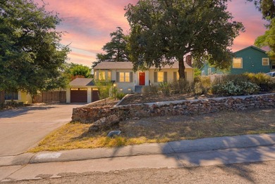 Full of character and charm, this beautifully maintained 1940 - photo 1