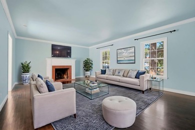 Full of character and charm, this beautifully maintained 1940 - photo 7