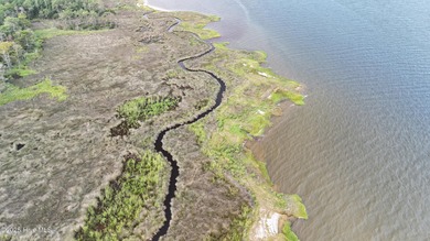 Welcome to 239 Garbacon Drive, a beautiful 3.5-acre waterfront - photo 12