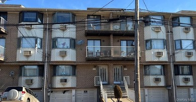 This Condo Features 1 Bedroom, Full Bath, Eat In Kitchen & 1 Car - photo 2