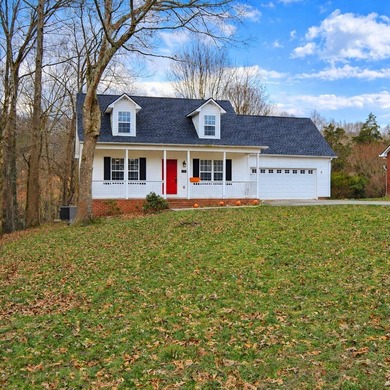 This beautifully maintained home is nestled in a quiet - photo 2