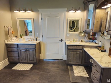 Welcome to this exceptional custom home in the beautiful - photo 20