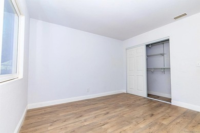Light and bright, beautifully remodeled Lake Elsinore home - photo 21