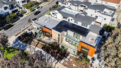 Welcome to 400 Heliotrope, a newly built Village gem ideally - photo 29