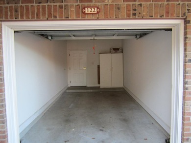 REDUCED AND READY TO SELL! Experience elevated living in this - photo 37