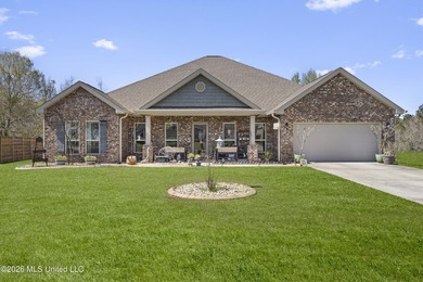 Beautiful 5-year-old Kingston floor plan by D.R. Horton - photo 1