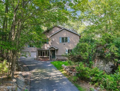 Lake Home For Sale in Lakeville, Pennsylvania