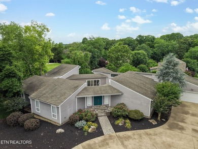 Welcome to this one-of-a-kind executive home in the prestigious - photo 5