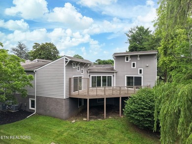 Welcome to this one-of-a-kind executive home in the prestigious - photo 9