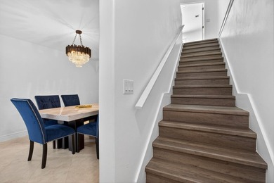 Tucked on an oversized double lot minutes from the beach, this 4 - photo 16