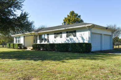 HOME ON 20+ ACRES WITH BARN & POLE BARN IN QUITMAN TX - photo 7