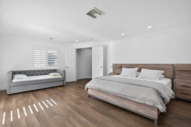 Tucked on an oversized double lot minutes from the beach, this 4 - photo 17