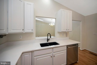 Welcome to 1011 Eastover Pkwy, where effortless one level living - photo 17