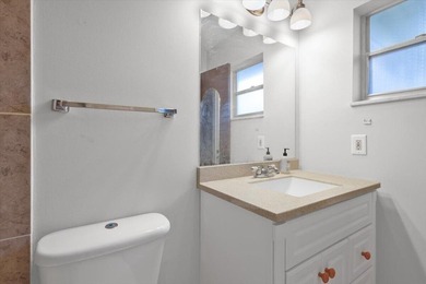 Welcome to this charming Port St. Lucie retreat! Offering rare - photo 29